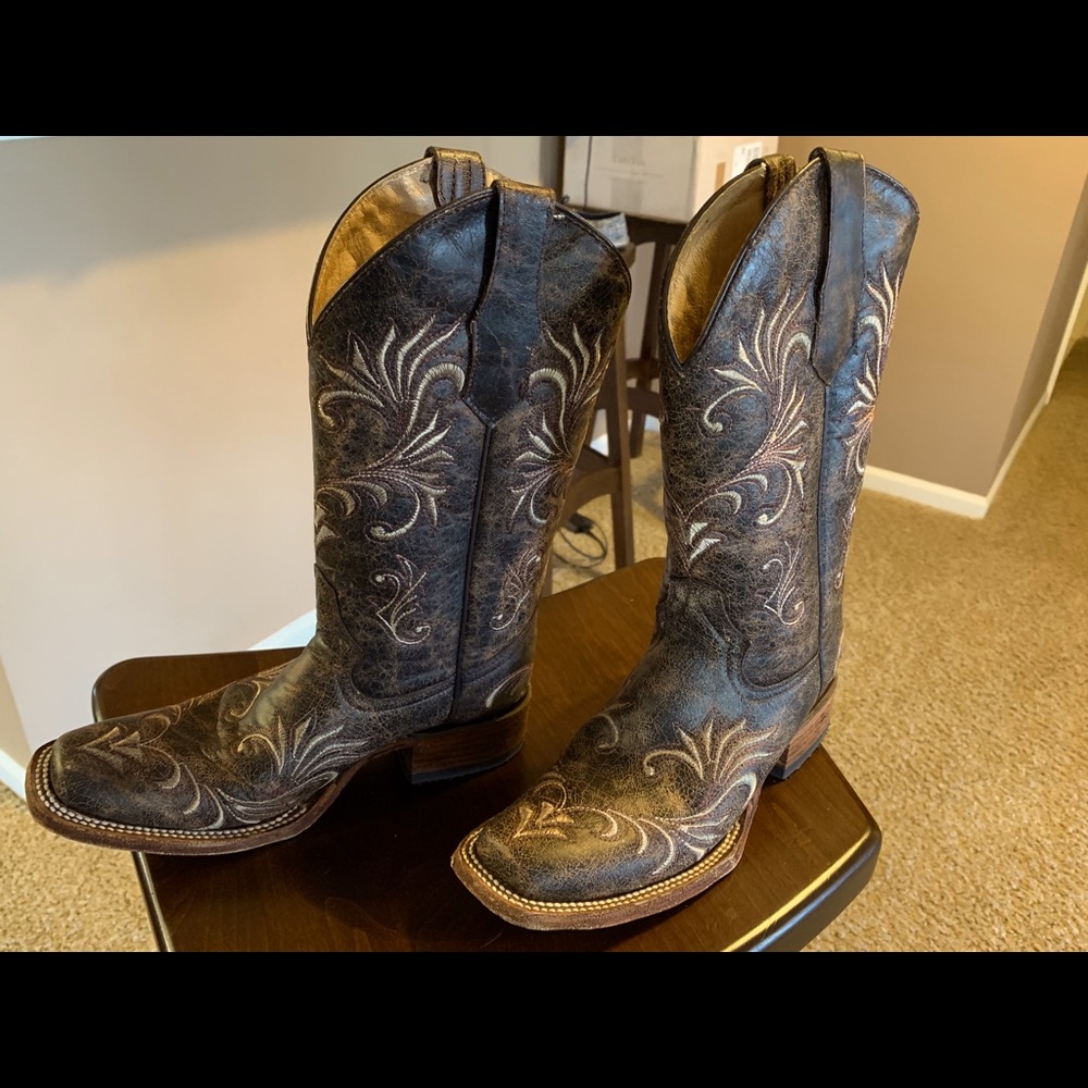 LD distressed brown/ beige leather boot